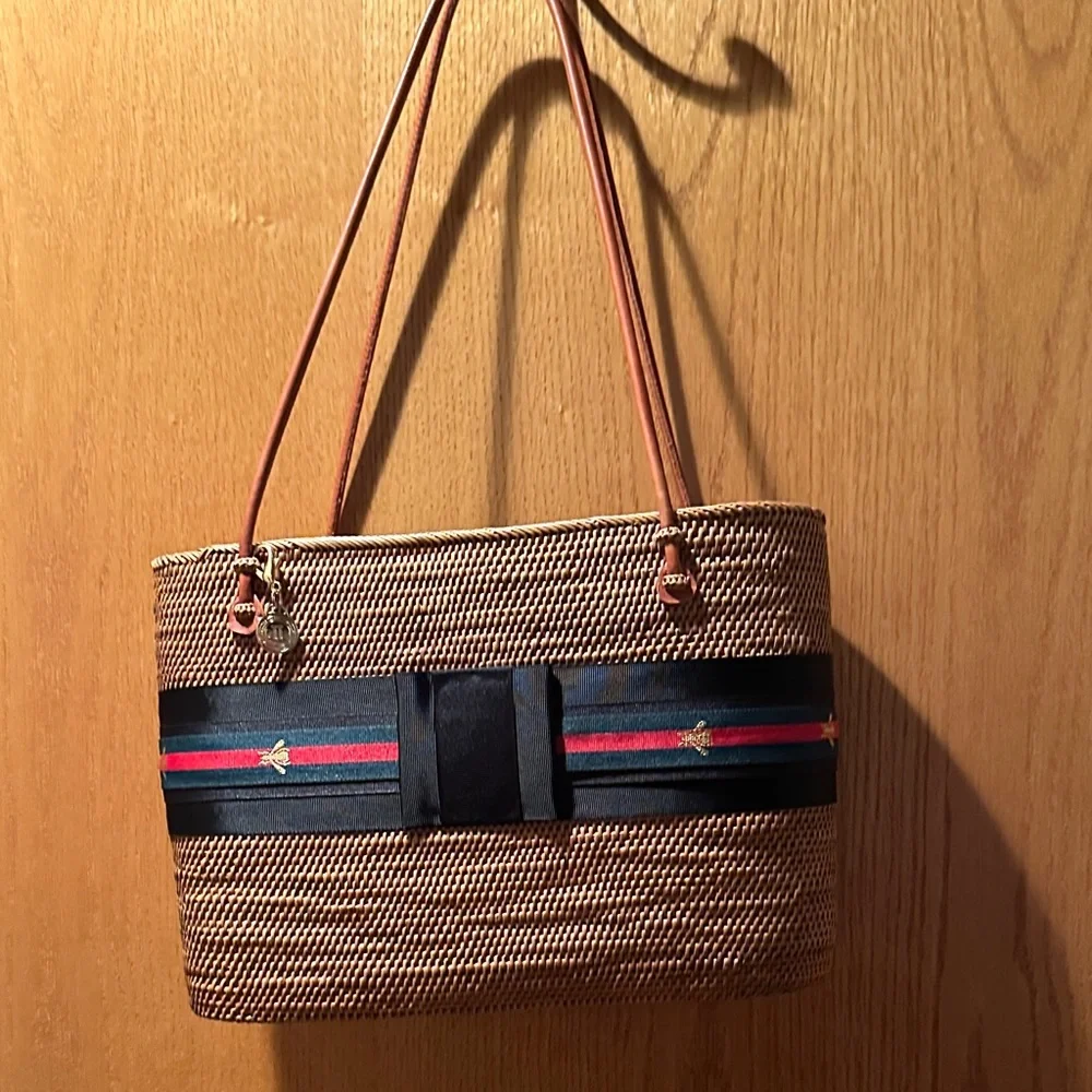 Elegant Tan Woven Tote with Gold Bee Detail - Picture 2 of 6